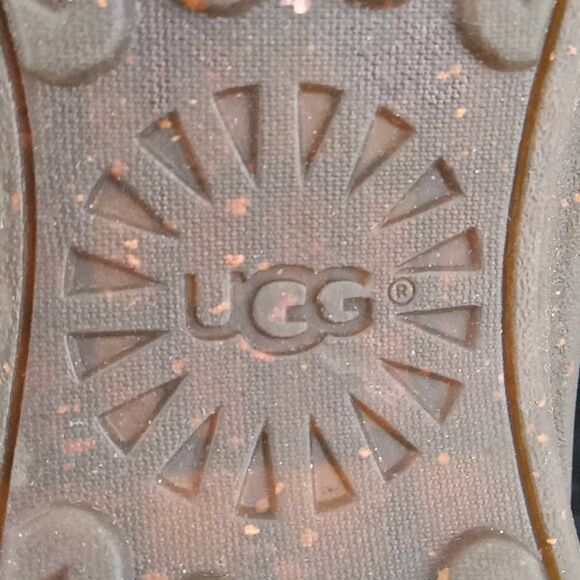 UGG Women's Australia Kary Cuff Sheepskin Boots Black Size 7 - Picture 4 of 5